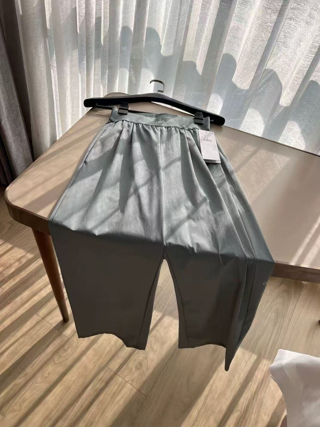 Calça alo