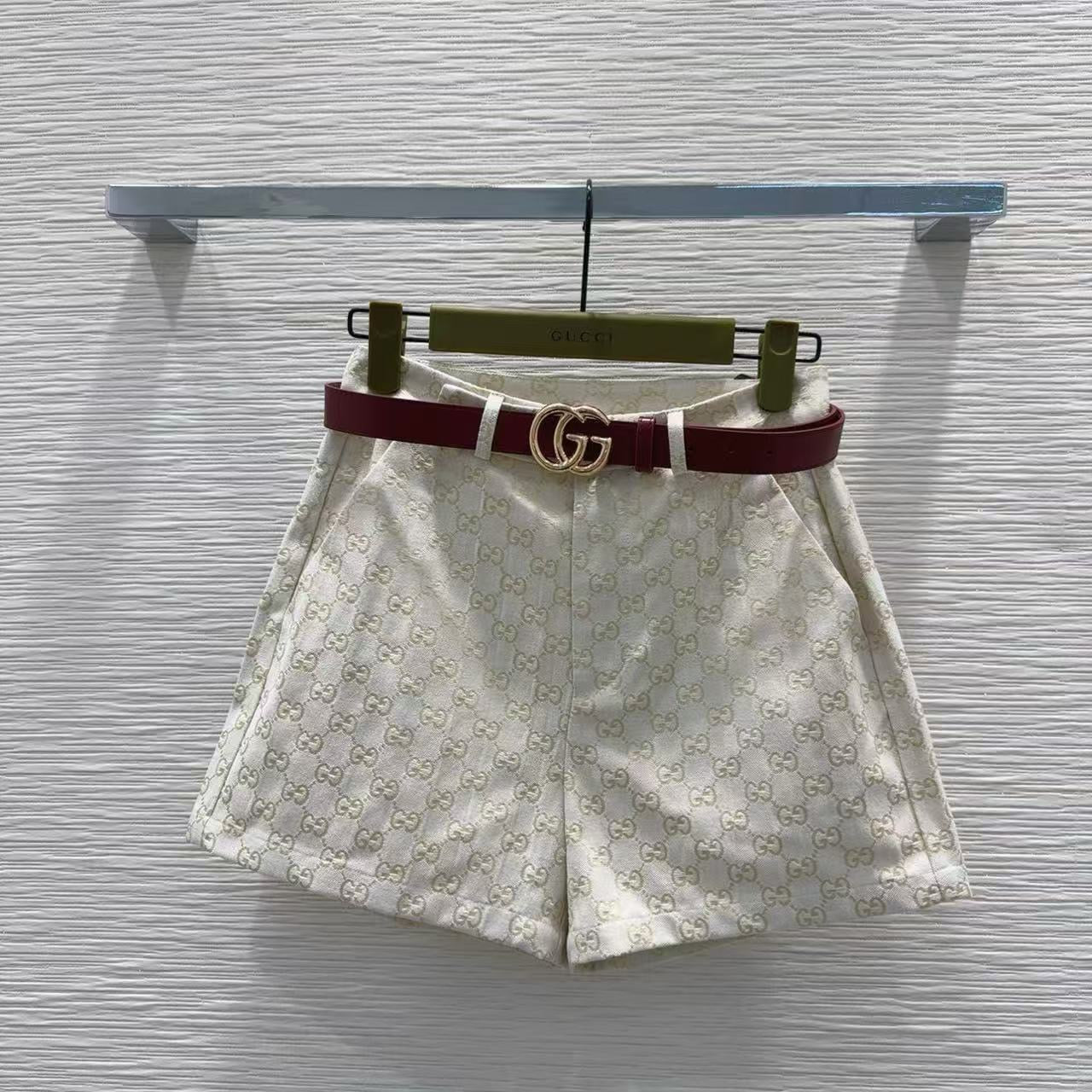 Short Gucci