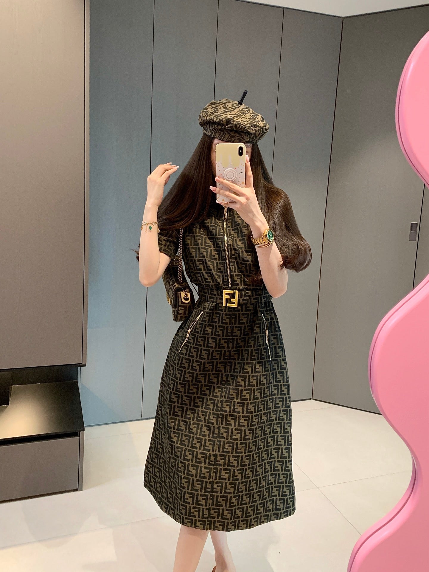 Vestido fendi