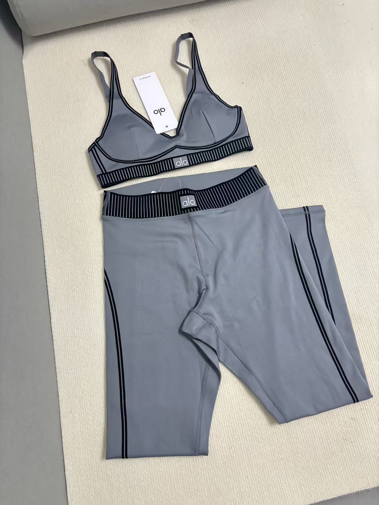 Conjunto alo